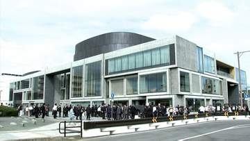 映画「国宝」で振付を指導した谷口裕和さんが「三番叟（さんばそう）」を奉納　丸亀市民会館「シアターマド」開館　旧館の閉館から約7年ぶり【香川】