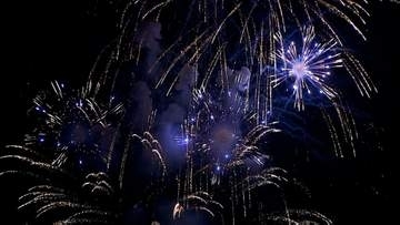 サンポート地区で夏の夜を彩る花火大会　うどんをテーマにした花火など6000発【岡山】