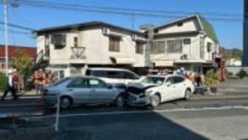 【速報】岡山市北区楢津の国道180号で事故　渋滞が発生　車2台とスクーター1台が関係か【岡山】