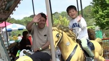 玉野市の「おもちゃ王国」開園30周年　中西圭三さんも駆けつけセレモニー　新アトラクションも登場【岡山】