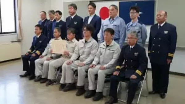 飲酒しながら「落としたスマホ拾おうと」橋から海に転落の男性（27）→深夜の瀬戸内海を約4時間半漂流　11人の船員たちが「とっさの判断」で救助　その一部始終とは？【前編】