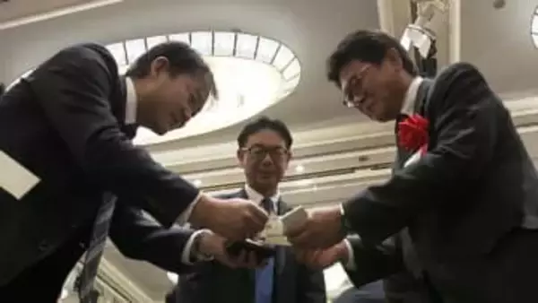 岡山県食品卸同業会が“新春名刺交換会”「物価高の問題を協力して解決していこう」