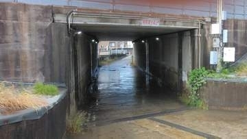 【台風6号】倉敷市中島の地下道が冠水　水深は一時約1.8メートルに　まもなく通行止め解除【岡山】