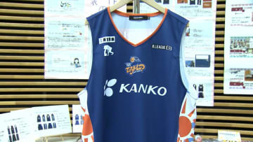 バスケットボールB3リーグ・トライフープ岡山「高校生がデザインした新ユニフォーム」でホーム戦　85対63で勝利