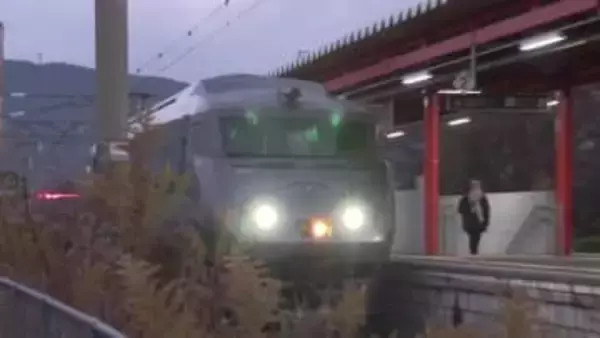 西九州新幹線に接続する特急は4本“増便” 並行在来線の特急は4本“減便”「不便になる…でも乗客が少ないから…」