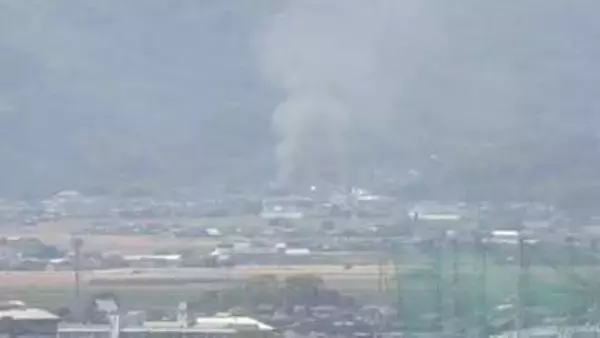 【続報】創業127年 村岡総本舗火災は鎮圧状態に【佐賀県小城市】