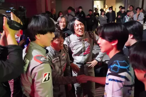 「「JEGT2025 グランプリ Rd.FINAL」現地レポート！佐々木唯人らMAZDA TC CORSEが勝利も、年間王者はQT DIG∞が4連覇」の画像