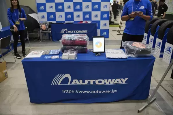 「九州最大級のマンガ・アニメの祭典「北九州ポップカルチャーフェスティバル2025」を現地レポート！話題のアニメから地元企業も出展！」の画像