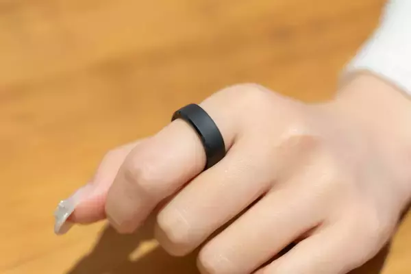 「指に着けるだけでデータ測定、健康管理まで！スマートリング「RingConn Gen 2」をレビュー！」の画像