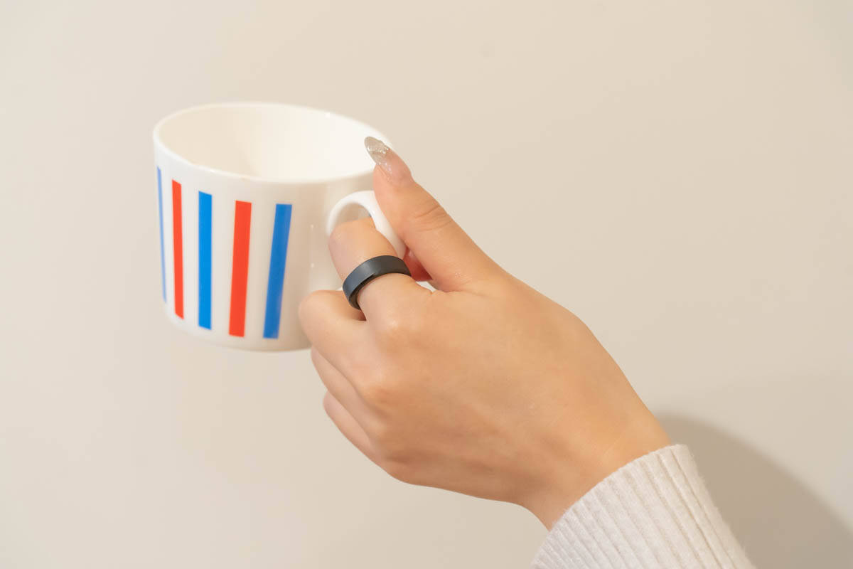 指に着けるだけでデータ測定、健康管理まで！スマートリング「RingConn Gen 2」をレビュー！