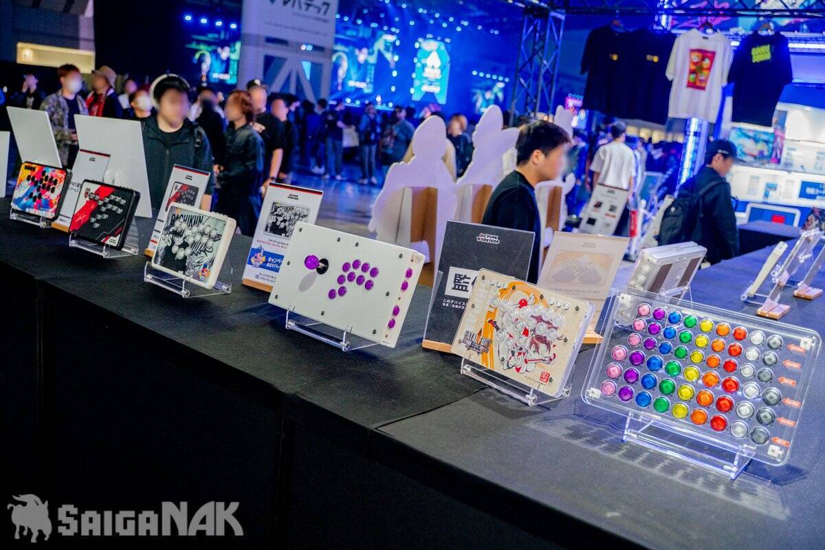 【EVO Japan 2026】Mad Catz、PUNK WORKSHOP × Good 8 Squadブースレポート！コラボアパレルや大量のコラボモデルアケコンなど