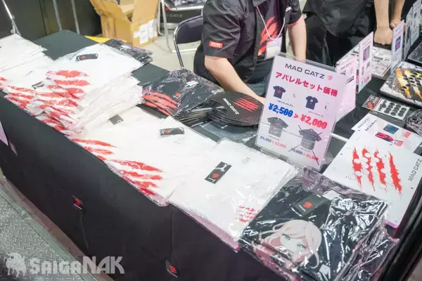 「【EVO Japan 2026】Mad Catz、PUNK WORKSHOP × Good 8 Squadブースレポート！コラボアパレルや大量のコラボモデルアケコンなど」の画像