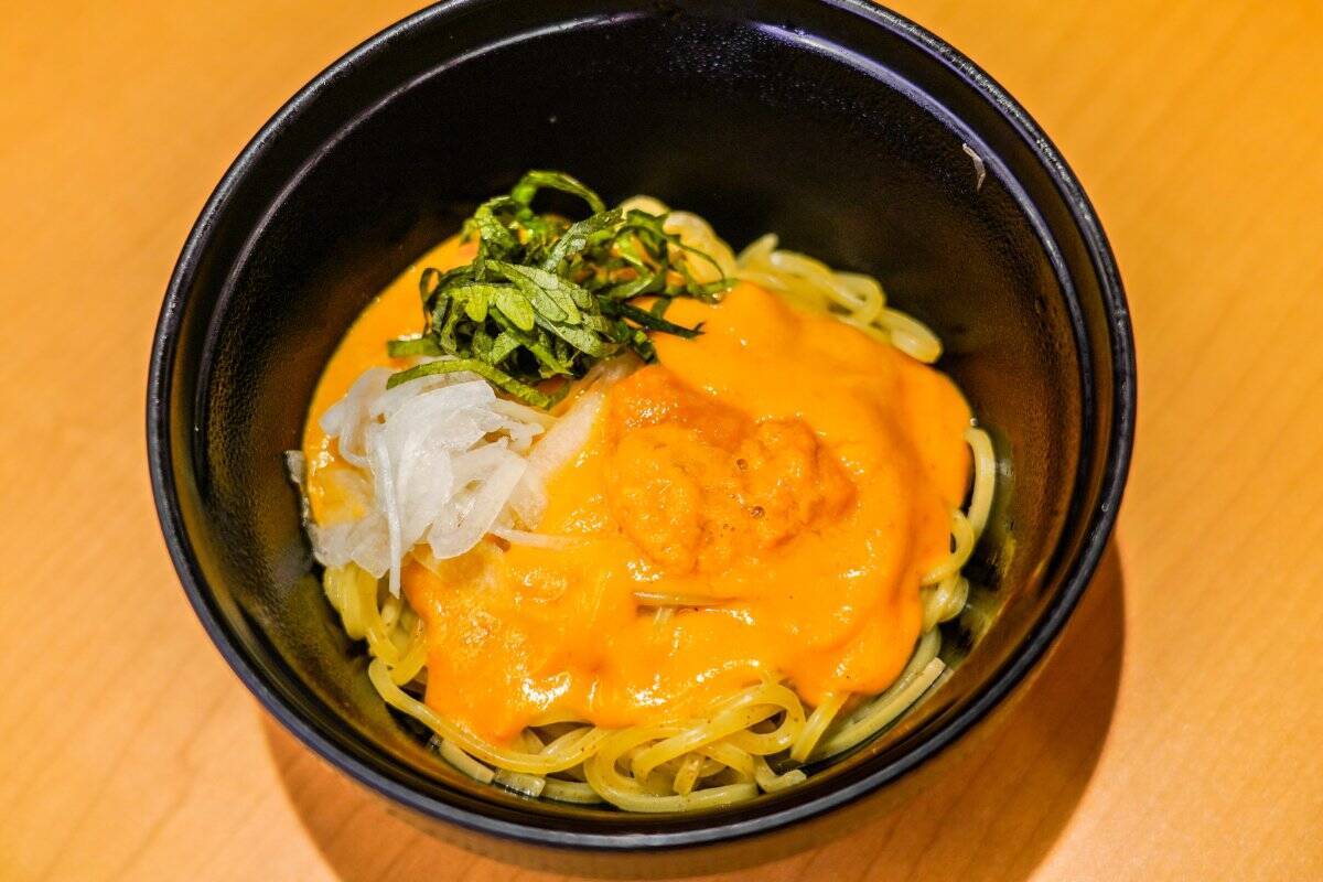 スシロー×さくらみこコラボを先行レビュー！限定ピックやランチョンマット＆箸をゲットしよう