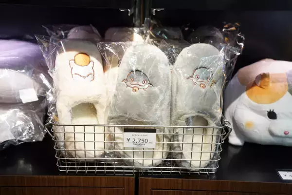 「ヒカセンの熱い要望が実現させた常設ショップ「ファイナルファンタジーXIV GOODS SHOP AKIHABARA」現地レポート！先行販売を含む大量のグッズは全てFF14関連」の画像