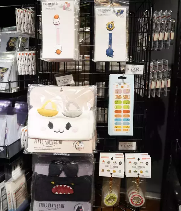 「ヒカセンの熱い要望が実現させた常設ショップ「ファイナルファンタジーXIV GOODS SHOP AKIHABARA」現地レポート！先行販売を含む大量のグッズは全てFF14関連」の画像