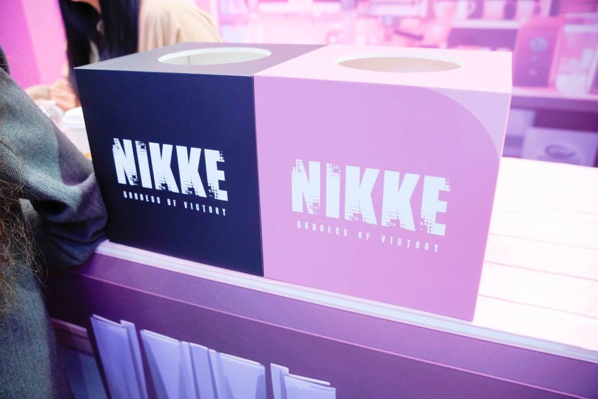 【TGS2026】「勝利の女神：NIKKE」ブースをフォトレポート！グッズや美麗コスプレイヤーたちで大盛況
