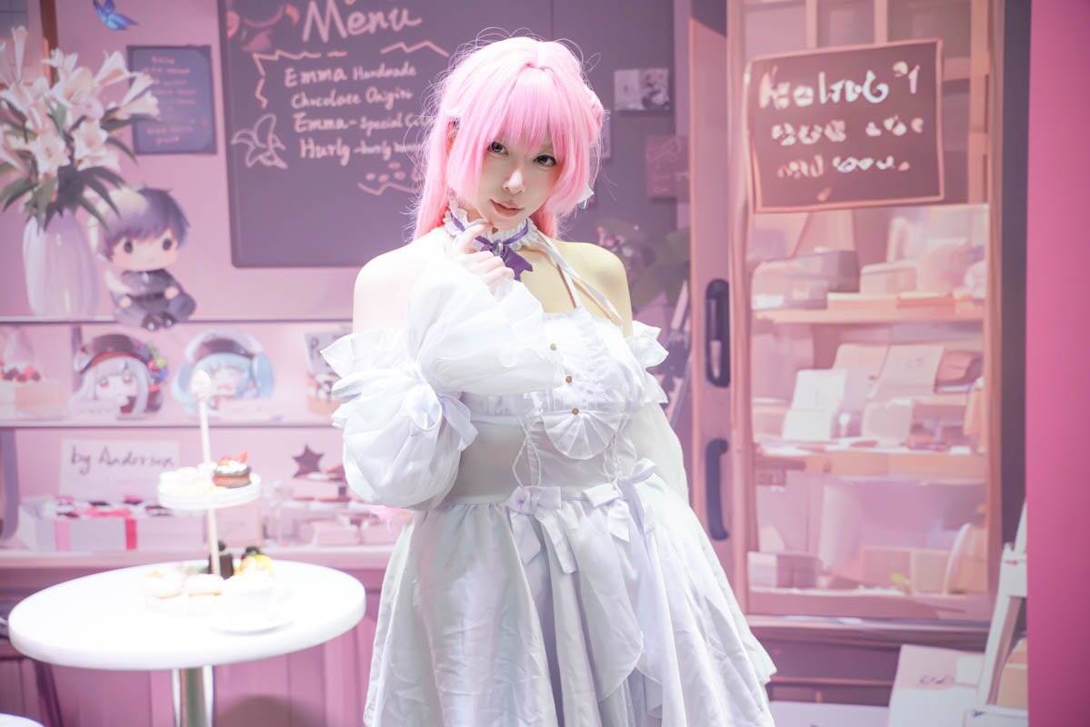 【TGS2026】「勝利の女神：NIKKE」ブースをフォトレポート！グッズや美麗コスプレイヤーたちで大盛況