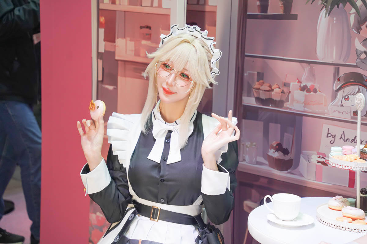 【TGS2026】「勝利の女神：NIKKE」ブースをフォトレポート！グッズや美麗コスプレイヤーたちで大盛況