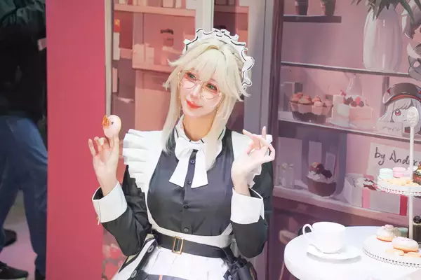 「【TGS2026】「勝利の女神：NIKKE」ブースをフォトレポート！グッズや美麗コスプレイヤーたちで大盛況」の画像