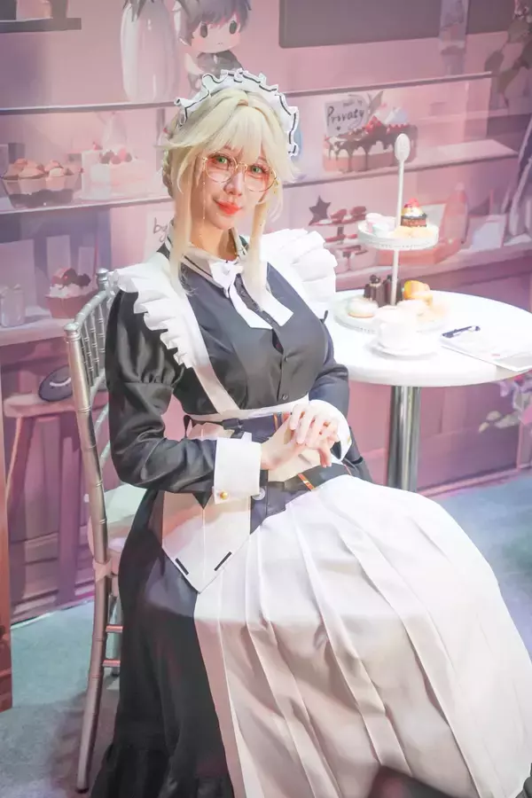 「【TGS2026】「勝利の女神：NIKKE」ブースをフォトレポート！グッズや美麗コスプレイヤーたちで大盛況」の画像