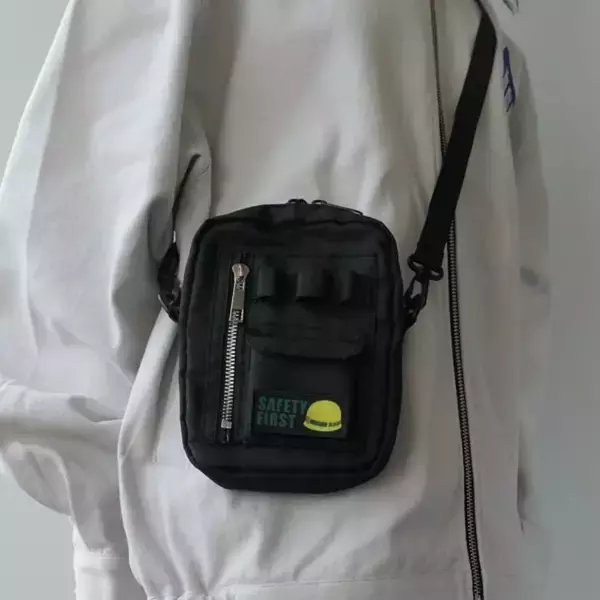 「Nintendo Switch 2版「龍が如く 極２」の発売記念グッズが登場！真島建設の社用ワークジャケットやカスタムワークポーチなど」の画像