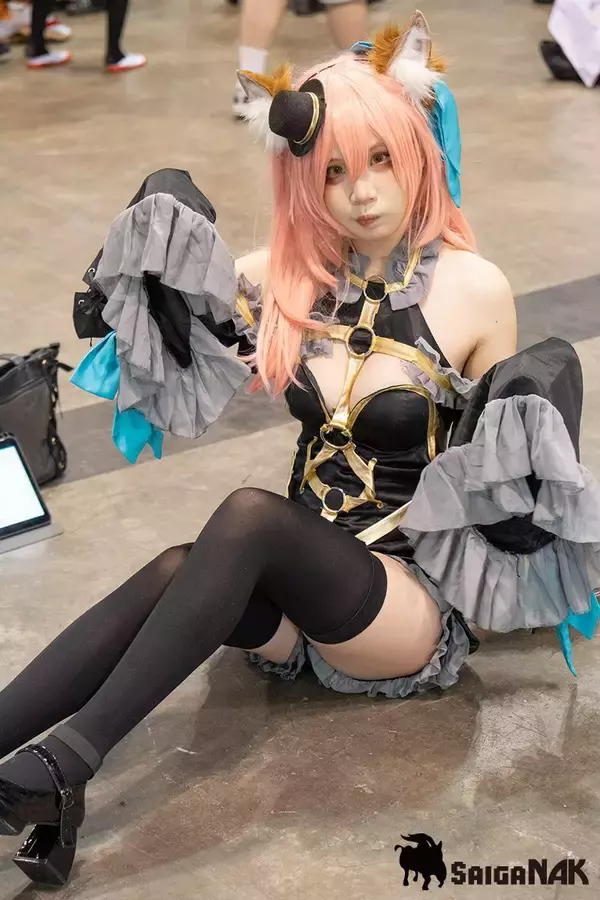 「【ACGHK2024】アイドルも登場？香港のアニメイベントにいた可愛いコスプレイヤーまとめ Part1」の画像