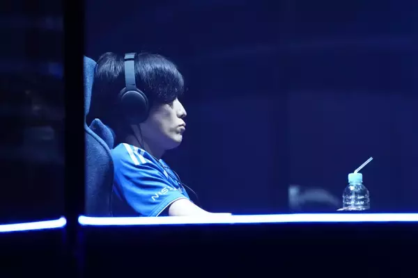 「優勝賞金1億円の国際大会「シャドバWGP 2025 Grand Finals」レポート！優勝はDFM / ユーリ選手」の画像