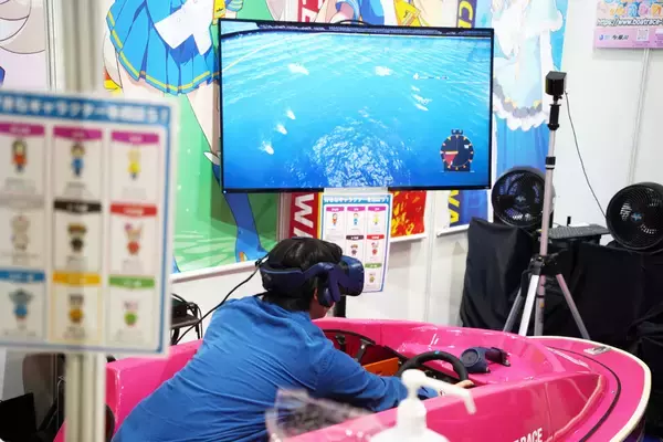 「【コミケ107】企業ブースフォトレポート「TOPTOON」「ボートレース多摩川」」の画像