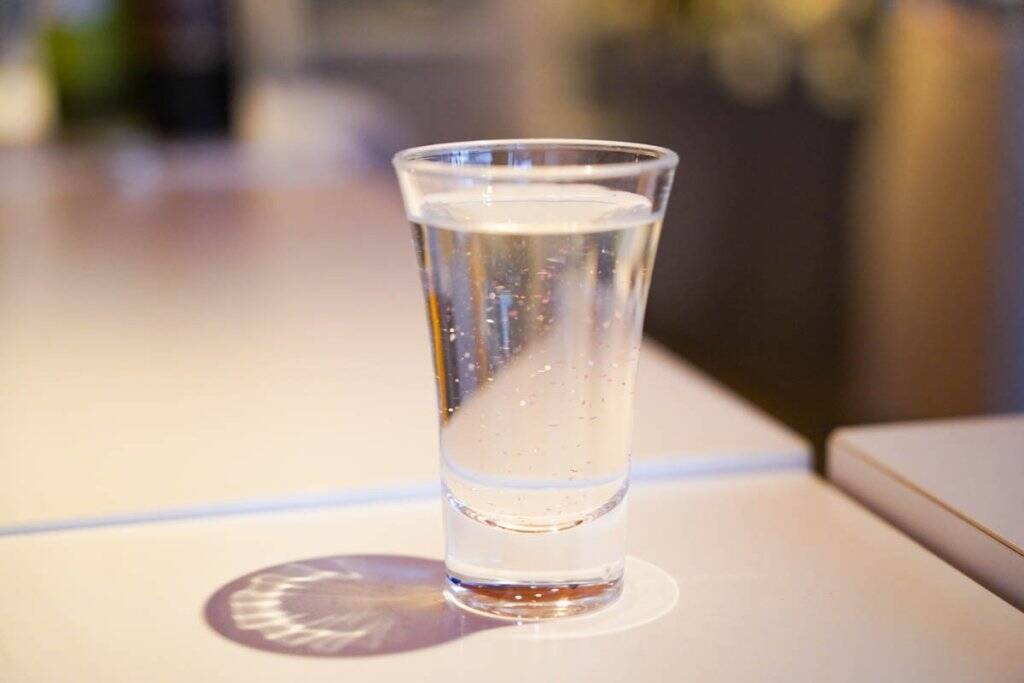 ピンクの金箔入り日本酒「白銀桜」やバレンタインならではのチョコ系リキュールも！？KURAND試飲会レポート