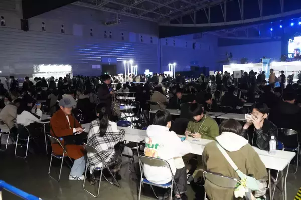 「「Shadowverse World Grand Prix 2025」現地レポート！会場限定トーナメントやキッチンカーなどオフラインならではの楽しみが盛りだくさん」の画像