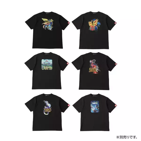 「「ポケットモンスター」シリーズ歴代パッケージをデザインしたグッズが受注販売決定！「パッケージTシャツ in ポーチ」の再販売も開始」の画像