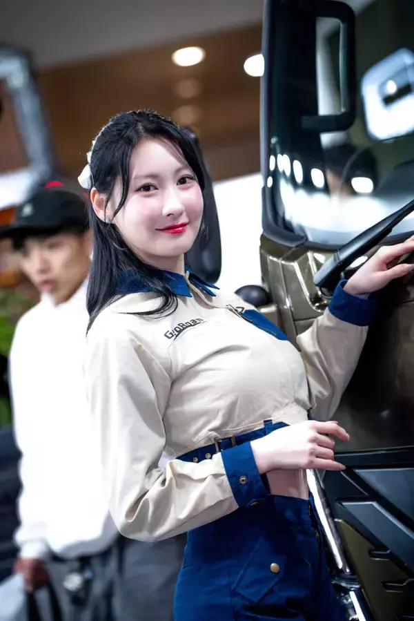 「車やゲームだけじゃない！ブースを彩る「東京オートサロン2026」コンパニオン特集！」の画像