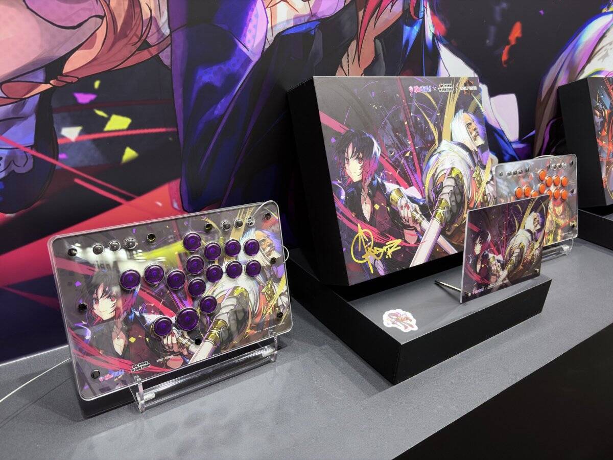 【TGS2026】「PUNK WORKSHOP」ブースレポート！「ぶいすぽっ！」×「スト6」や「にじさんじ」とのコラボレバーレスコントローラーが勢揃い