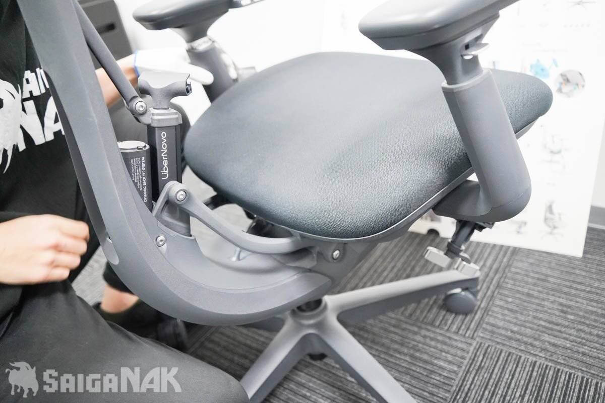 変幻自在のサポートで自動で姿勢を正してくれる！エルゴノミクスチェア「LiberNovo Omni」を開封＆レビュー！