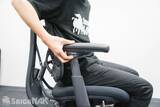 「変幻自在のサポートで自動で姿勢を正してくれる！エルゴノミクスチェア「LiberNovo Omni」を開封＆レビュー！」の画像41