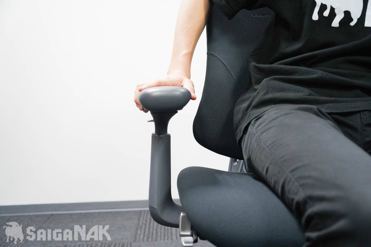 変幻自在のサポートで自動で姿勢を正してくれる！エルゴノミクスチェア「LiberNovo Omni」を開封＆レビュー！