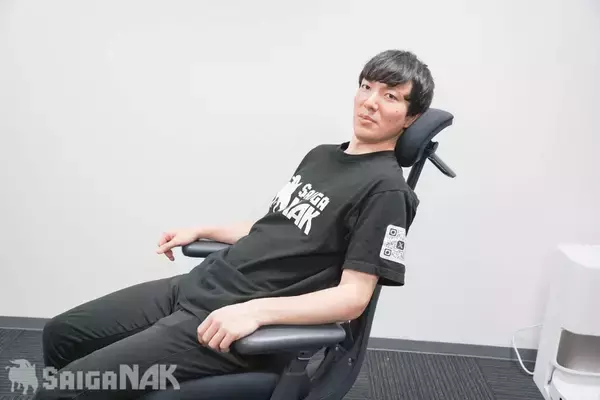 「変幻自在のサポートで自動で姿勢を正してくれる！エルゴノミクスチェア「LiberNovo Omni」を開封＆レビュー！」の画像