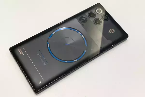 「ゲーミングスマホ最頂点を目指す「REDMAGIC 11S Pro」が登場！」の画像