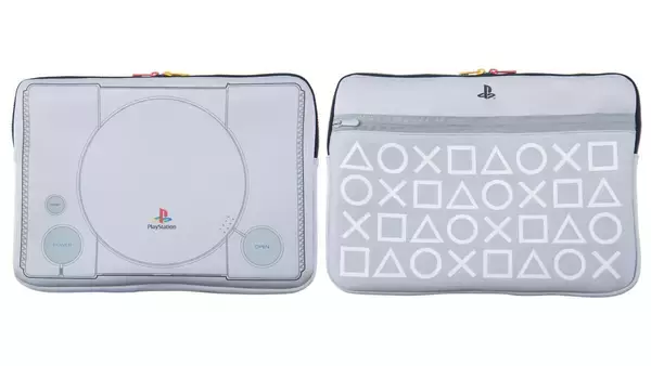 「「ASOBI GRAPHT」から初代PlayStation、ASTRO BOTなどの新作アイテムが登場！PCスリーブケース、トラベルポーチなど」の画像