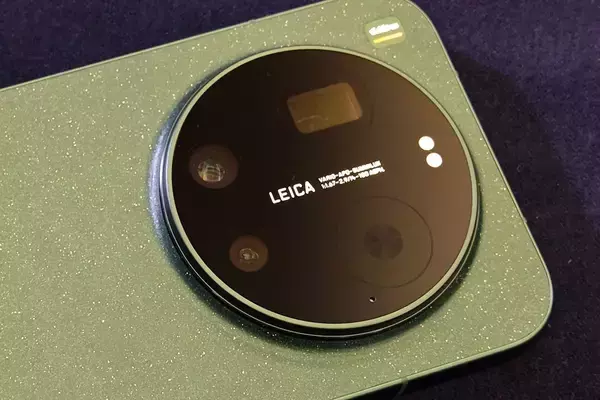 「遂にシャオミからライカのスマホが登場！「Xiaomi 17 Ultra」「Leica Leitzphone powered by Xiaomi」をチェック」の画像
