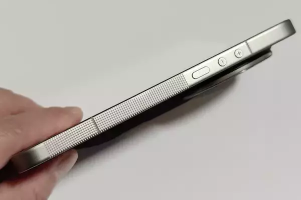 「遂にシャオミからライカのスマホが登場！「Xiaomi 17 Ultra」「Leica Leitzphone powered by Xiaomi」をチェック」の画像