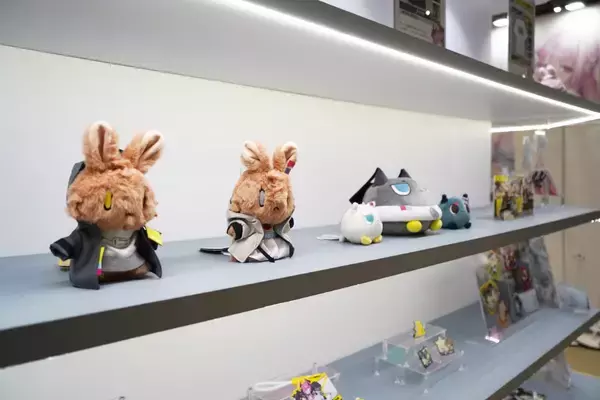 「【コミケ107】企業ブースフォトレポート「アークナイツ：エンドフィールド(GRYPHLINE)」」の画像