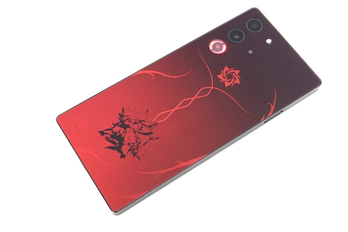 ゲームだけじゃない！ランボルギーニ、スターウォーズなど中国のコラボスマホが続々登場