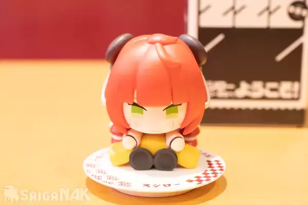 「スシロー×ゼンレスゾーンゼロコラボを先行レビュー！コラボ限定ピックやレーザーチケット、ミニフィギュアを美味しくゲットしよう」の画像
