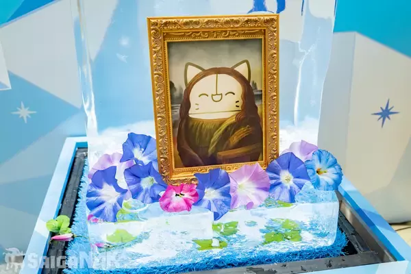 「【C108】IRIAMブースレポート！15本の氷柱でコミケ会場のオアシスに」の画像