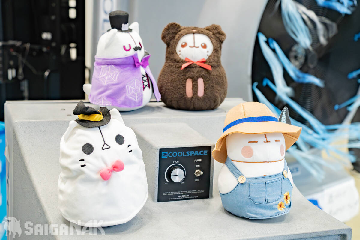 【C108】IRIAMブースレポート！15本の氷柱でコミケ会場のオアシスに