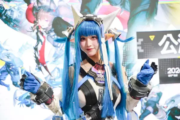 「【TGS2026】「アークナイツ:エンドフィールド」ブースをレポート！ゲーム内の工場を模したコンテンツやハイクオリティコスプレイヤーなど」の画像