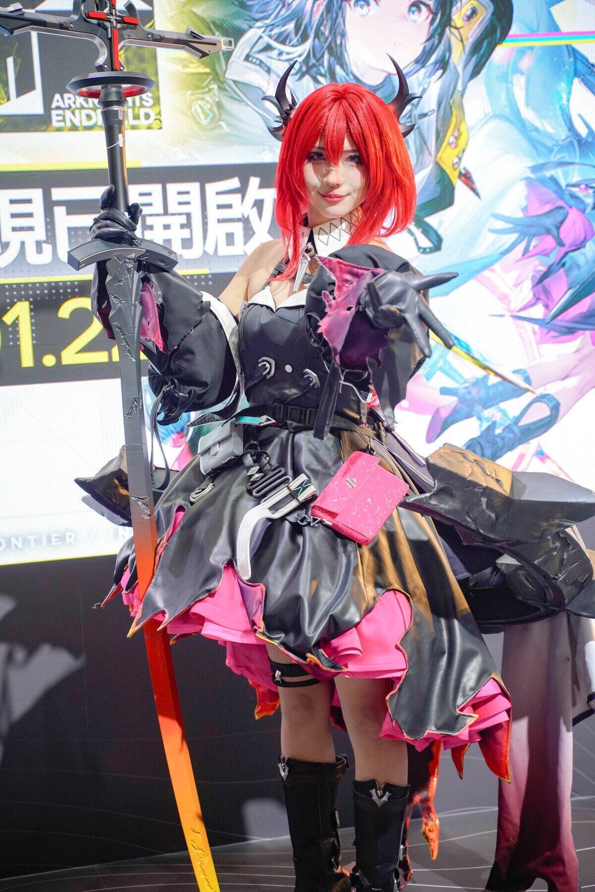 【TGS2026】「アークナイツ:エンドフィールド」ブースをレポート！ゲーム内の工場を模したコンテンツやハイクオリティコスプレイヤーなど