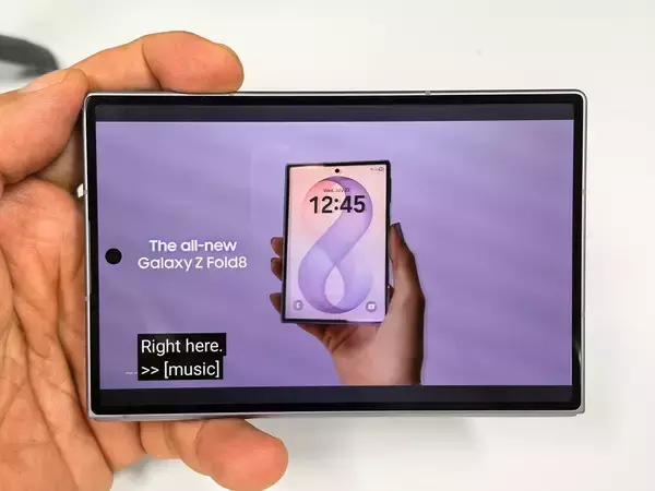 「ゲーム用に最適サイズのスマホが出た！サムスン「Galaxy Z Fold8」をチェック」の画像
