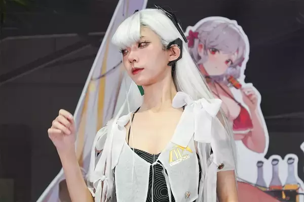 「【TPG2026】「ドールズフロントライン2」ブースをレポート！かっこかわいいコスプレイヤーたちが多数登場！」の画像